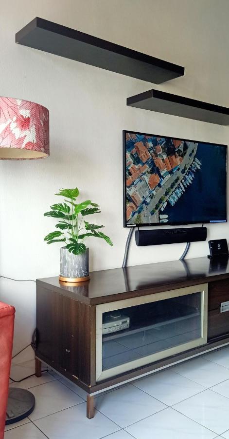 Suria Kipark Damansara 3R2B 950Sq Ft Apartment Kuala Lumpur Ngoại thất bức ảnh