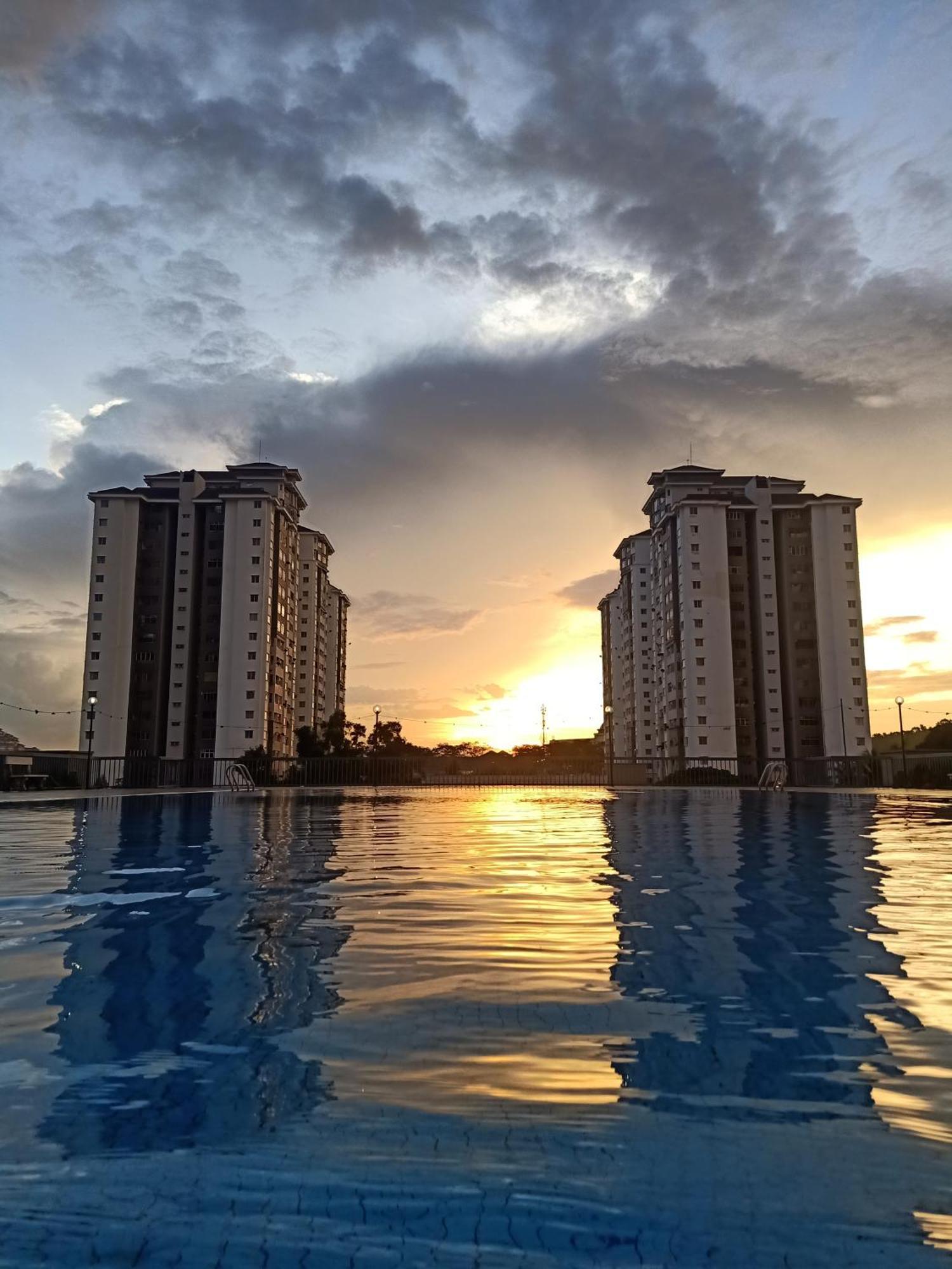 Suria Kipark Damansara 3R2B 950Sq Ft Apartment Kuala Lumpur Ngoại thất bức ảnh